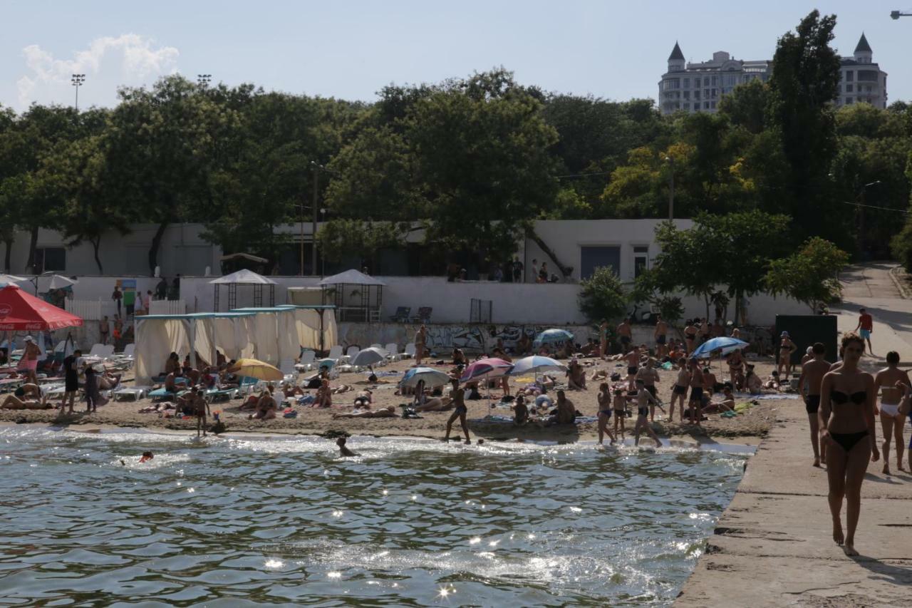 Номер С Видом На Море В Отраде Odessa Eksteriør billede